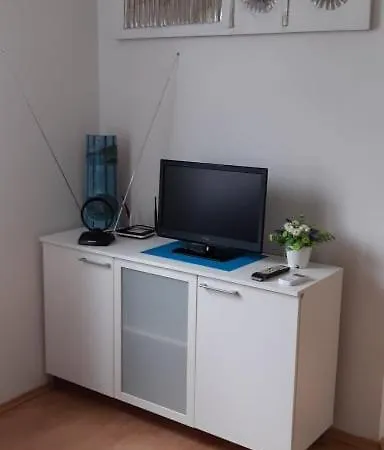 Peace And Quiet In Brela, Croatia Apartment Brela